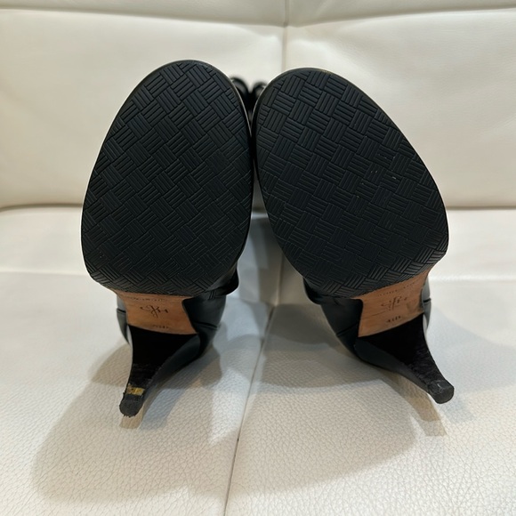 Cole Haan BLACK AIR JALISA TALL BOOT with Zip Closure in Size 4.5 В - Picture 16 of 17